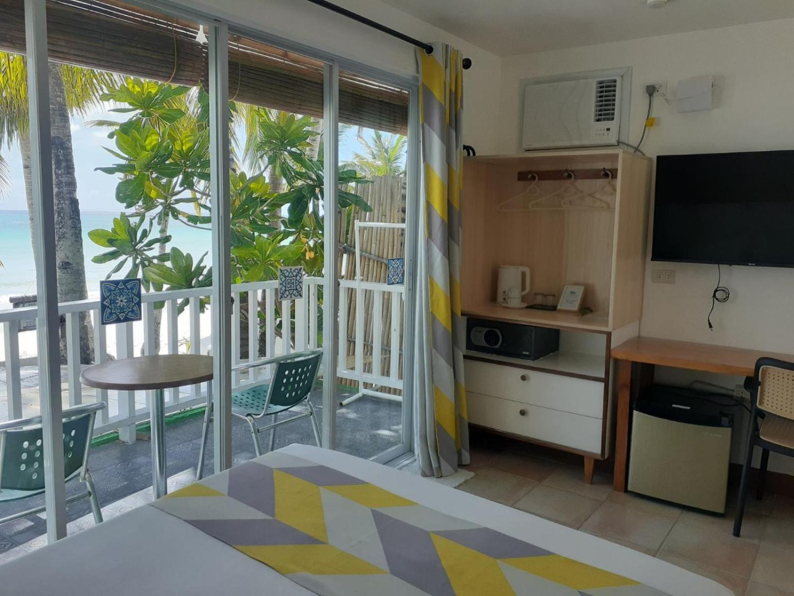 Bluewaves Beach House Balabag  Exterior foto