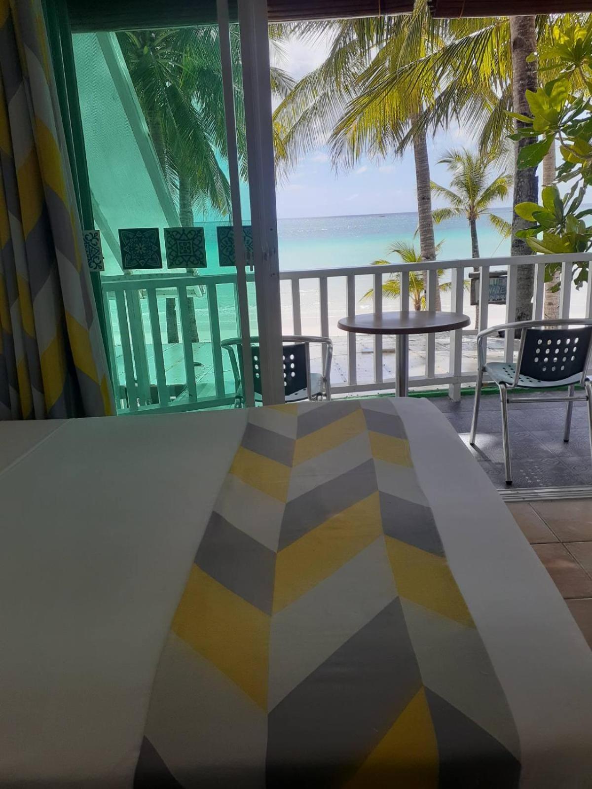Bluewaves Beach House Balabag  Exterior foto