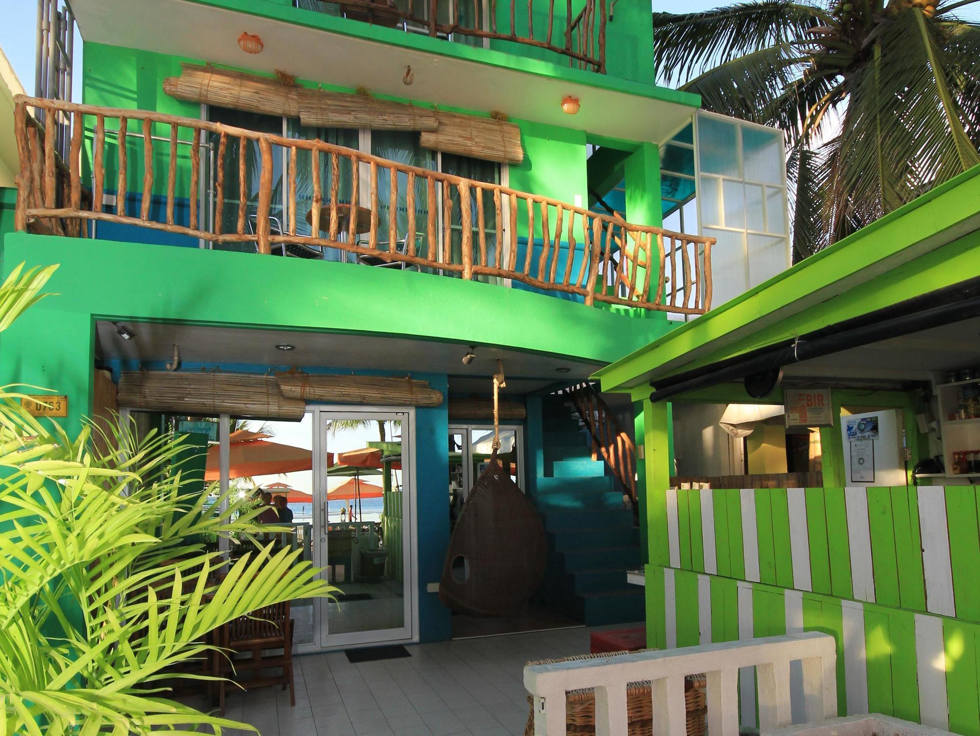 Bluewaves Beach House Balabag  Exterior foto